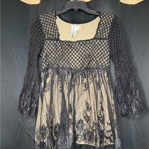 Sophie Max Black Lace Blouse
